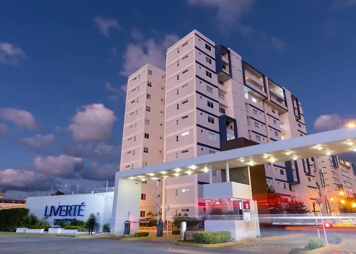 Hermoso Apartamento Piscina, Centrico, Area Libre.